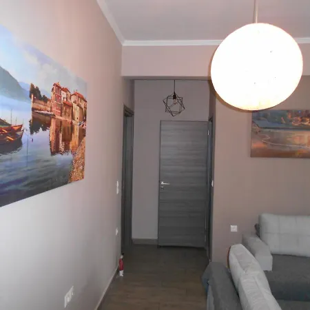 Spλces Apartment