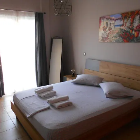 Spλces Apartment