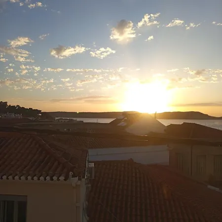Spλces * Pylos